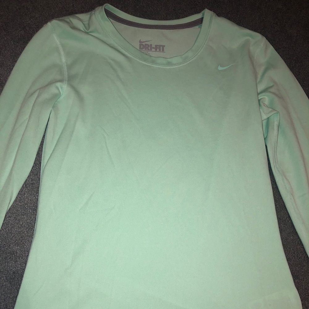 Nike dry fit